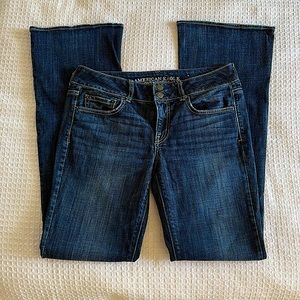 American Eagle, artist stretch blue jeans, Size 8 Long
